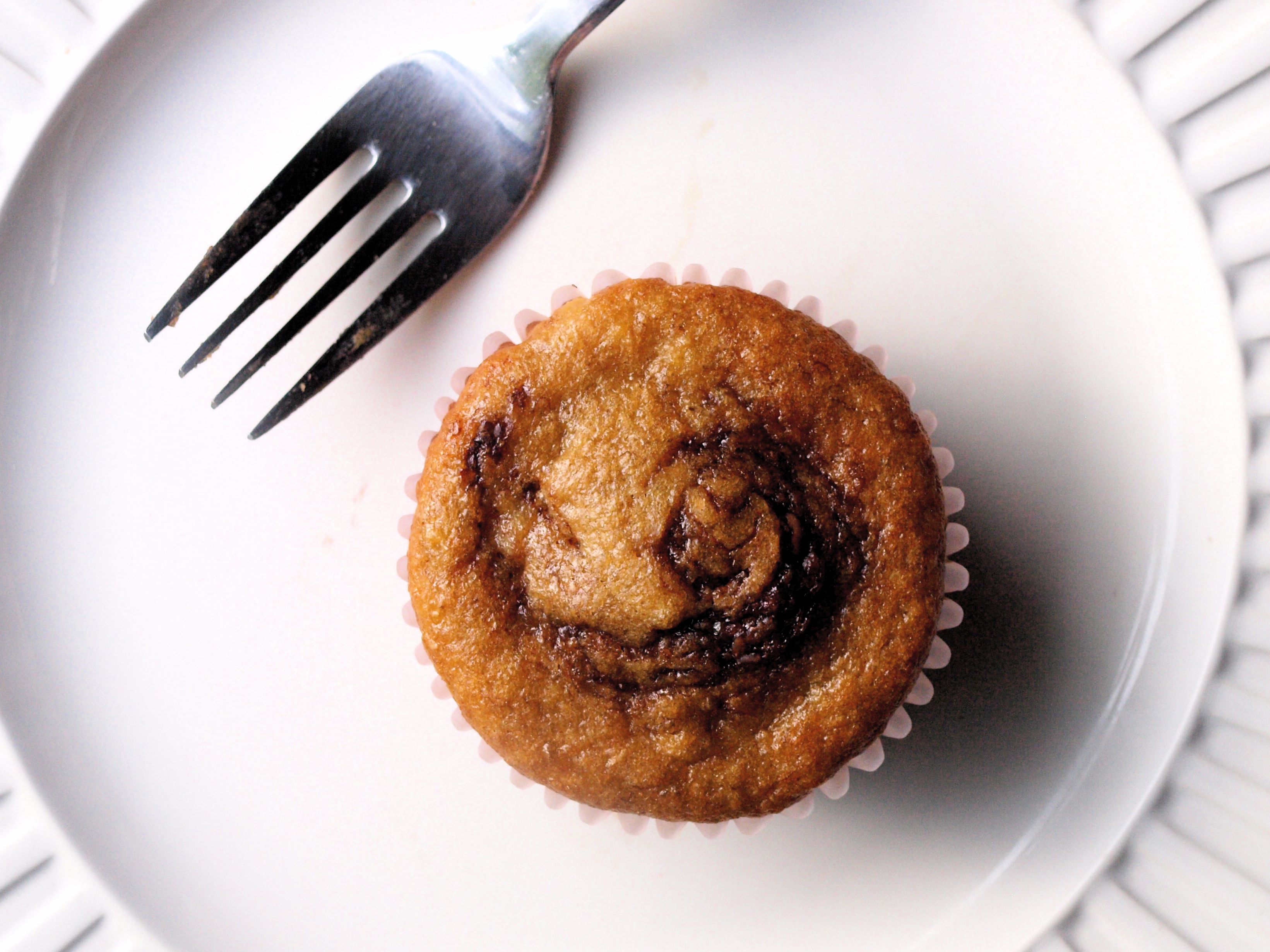 Nutella Swirled Banana Muffins Veggie And The Beast