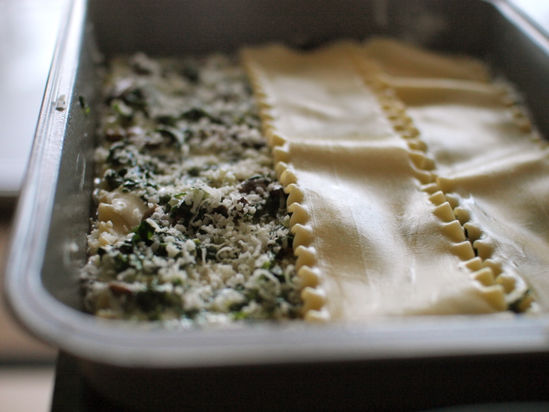 spinach mushroom alfredo lasagna