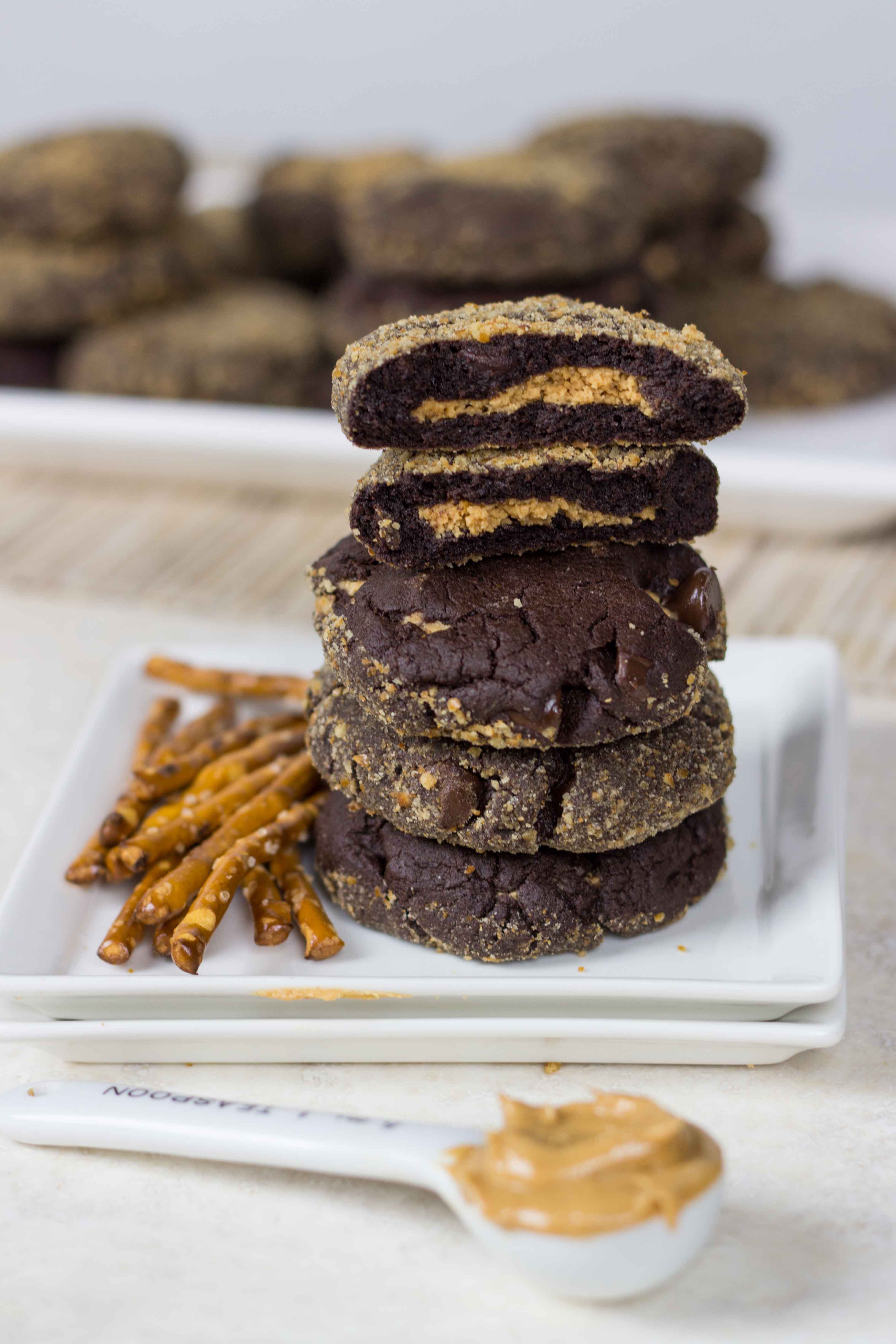 Dark Chocolate Peanut Butter Cup Pretzel Cookies | Veggie and the Beast