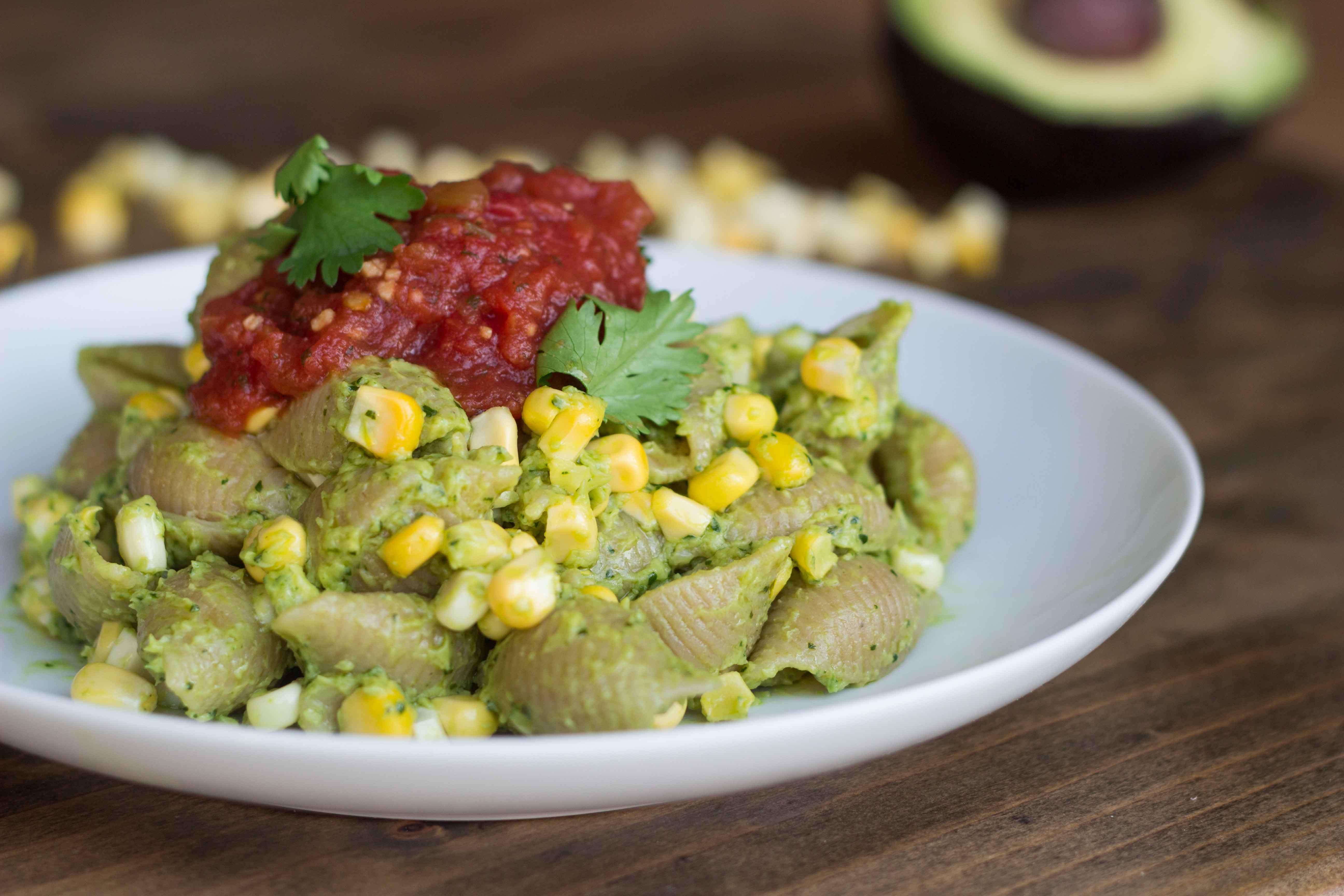 Creamy Guacamole and Grilled Corn Pasta | Veggie and the Beast