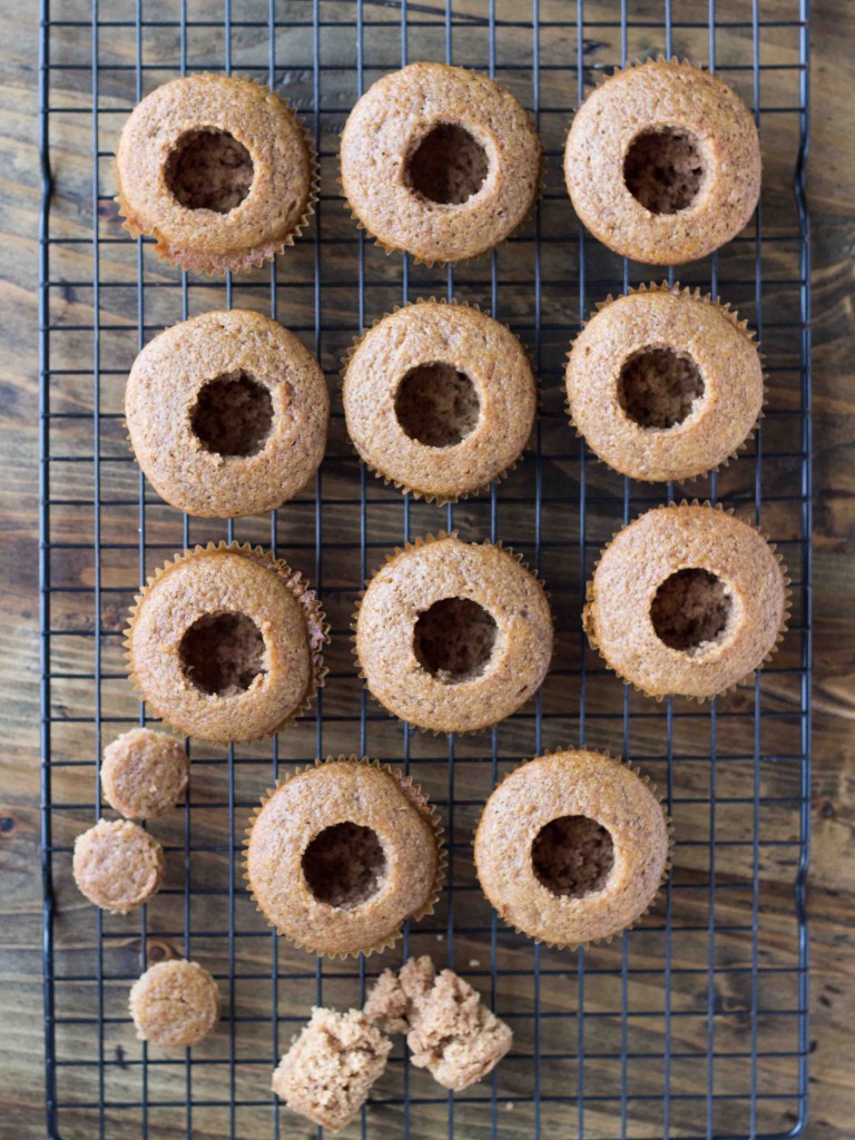 Cinnamon Spice Hard Cider Cupcakes with Whiskey Caramel Apples and Buttercream | Veggie and the Beast