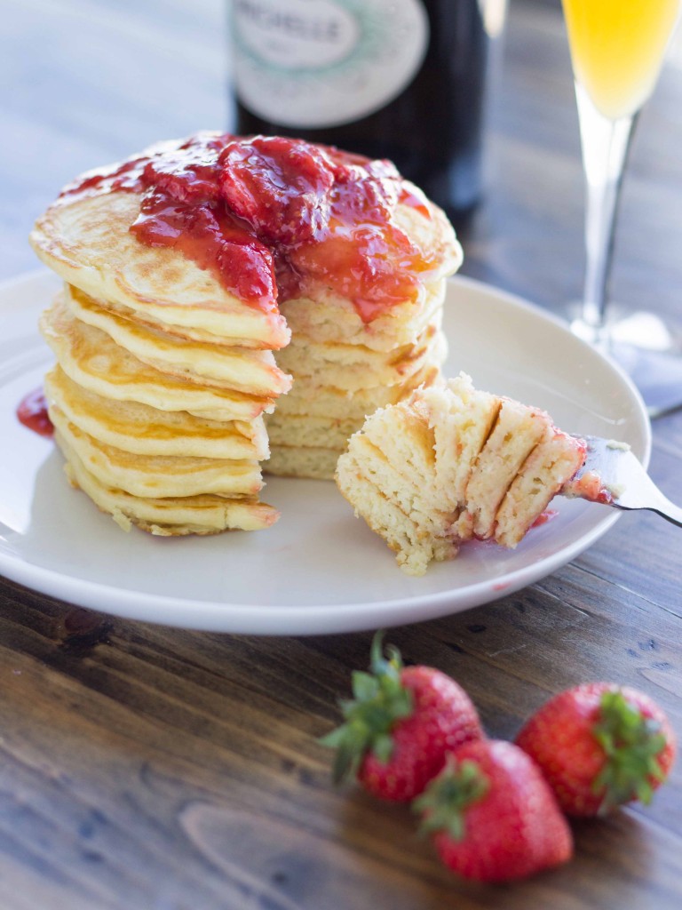 Strawberry Champagne Pancakes | Veggie and the Beast