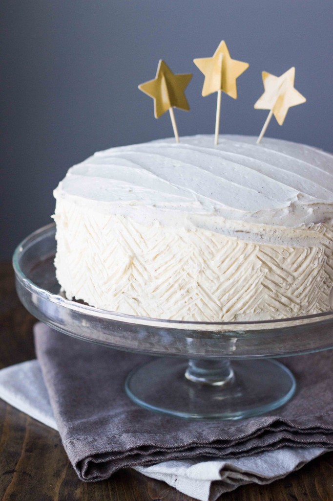 Chai Spice Cake with Vanilla Bean Buttercream (Vegan) | Veggie and the Beast