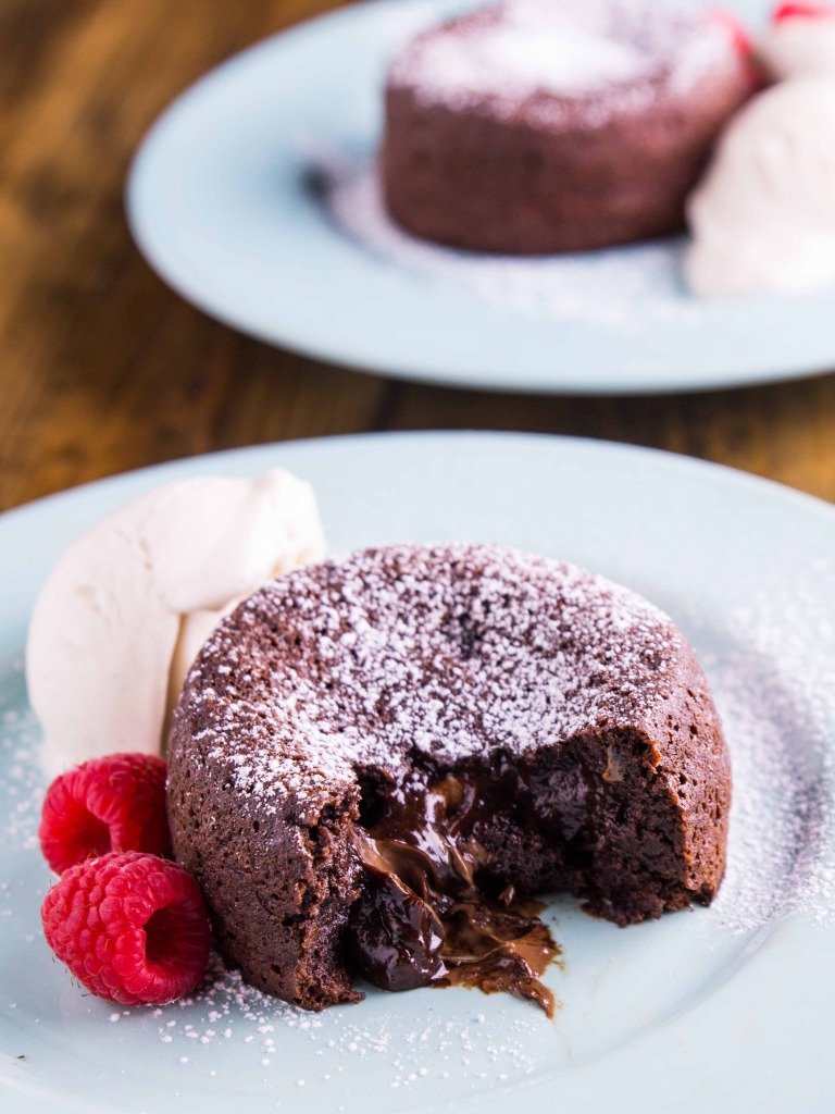 Molten Nutella Lava Cakes for Two // @veggiebeastblog veggieandthebeastfeast.com