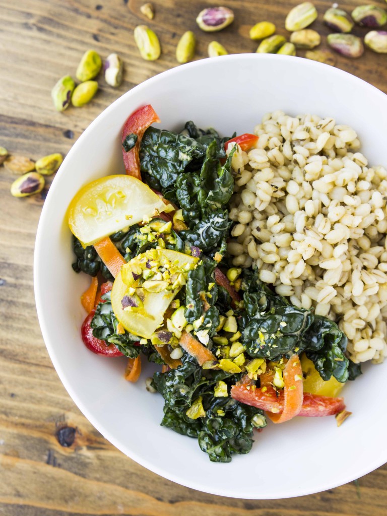 Colorful Kale and Barley Salad with Sweet Onion Lemon Dressing | Veggie and the Beast