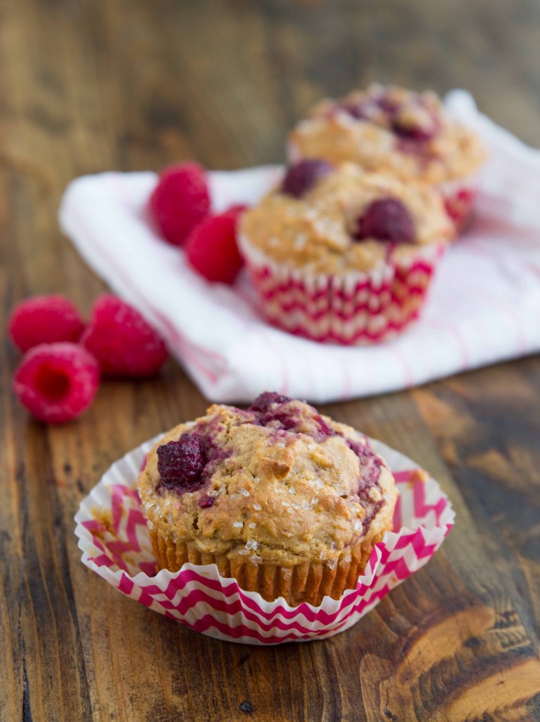 Raspberry Coconut Muffins | Veggie and the Beast #vegan #wholegrain