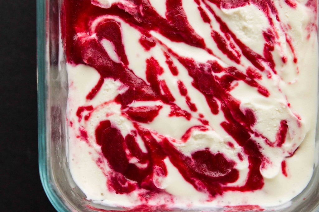 White Chocolate Raspberry Greek Frozen Yogurt - minimal ingredients, creamy texture, and packed with rich white chocolate flavor!