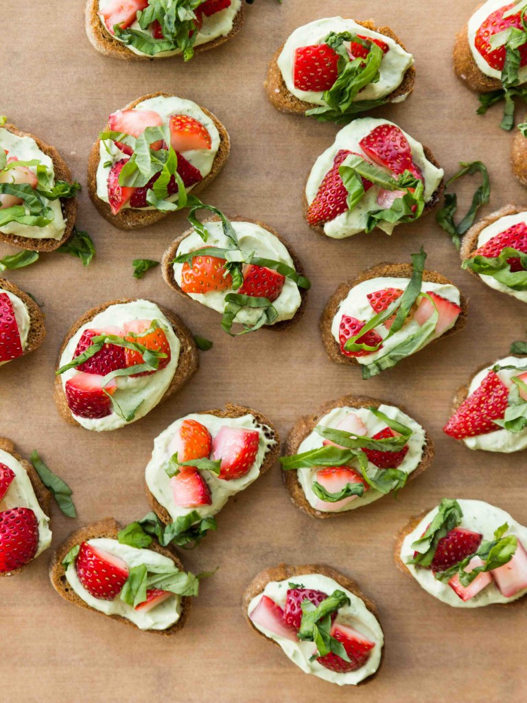 Whipped Basil Ricotta and Strawberry Crostini - A simple, sweet, salty, and juicy summer appetizer! 