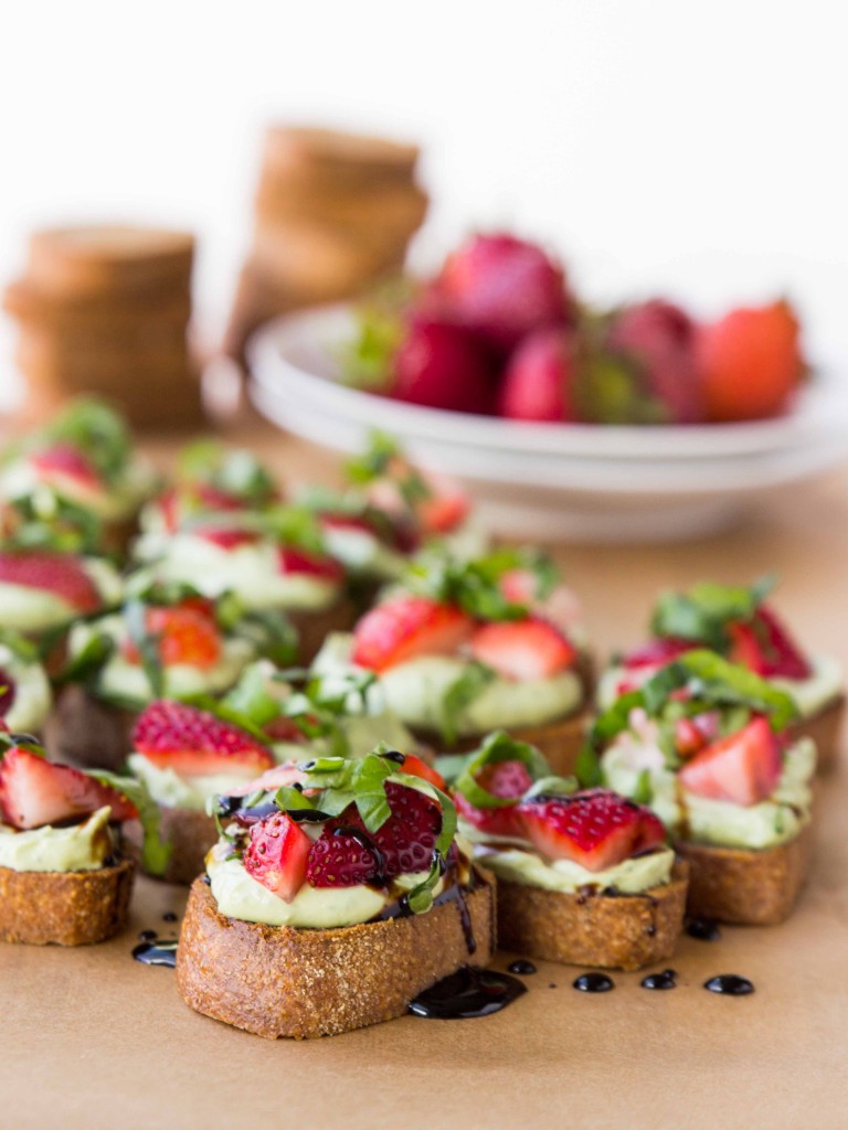 Whipped Basil Ricotta and Strawberry Crostini - A simple, sweet, salty, and juicy summer appetizer! 