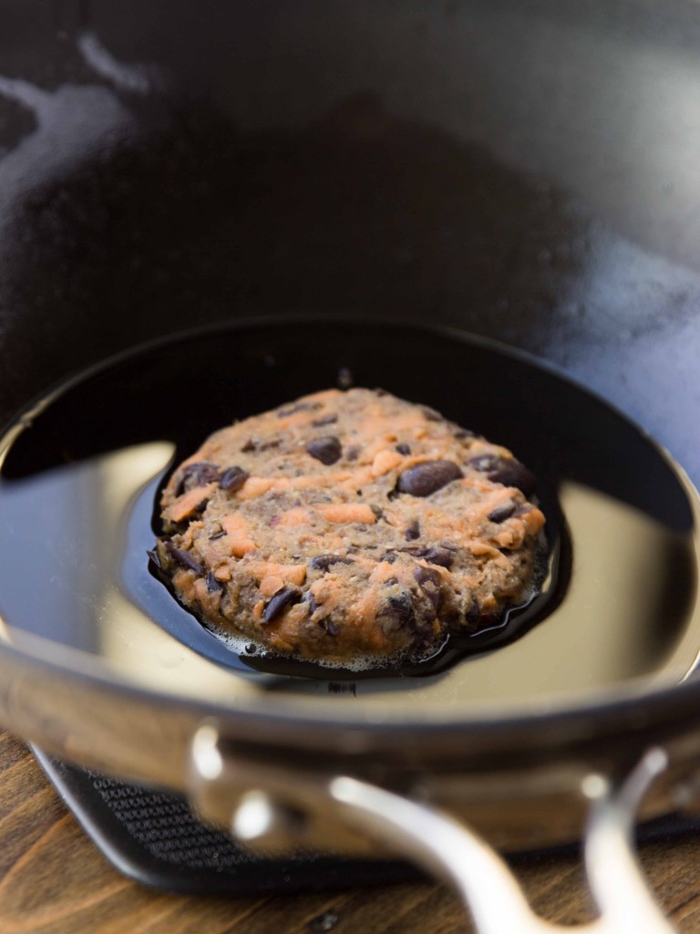 Black Bean and Sweet Potato Fritters with Pistachio Pesto | veggieandthebeastfeast.com