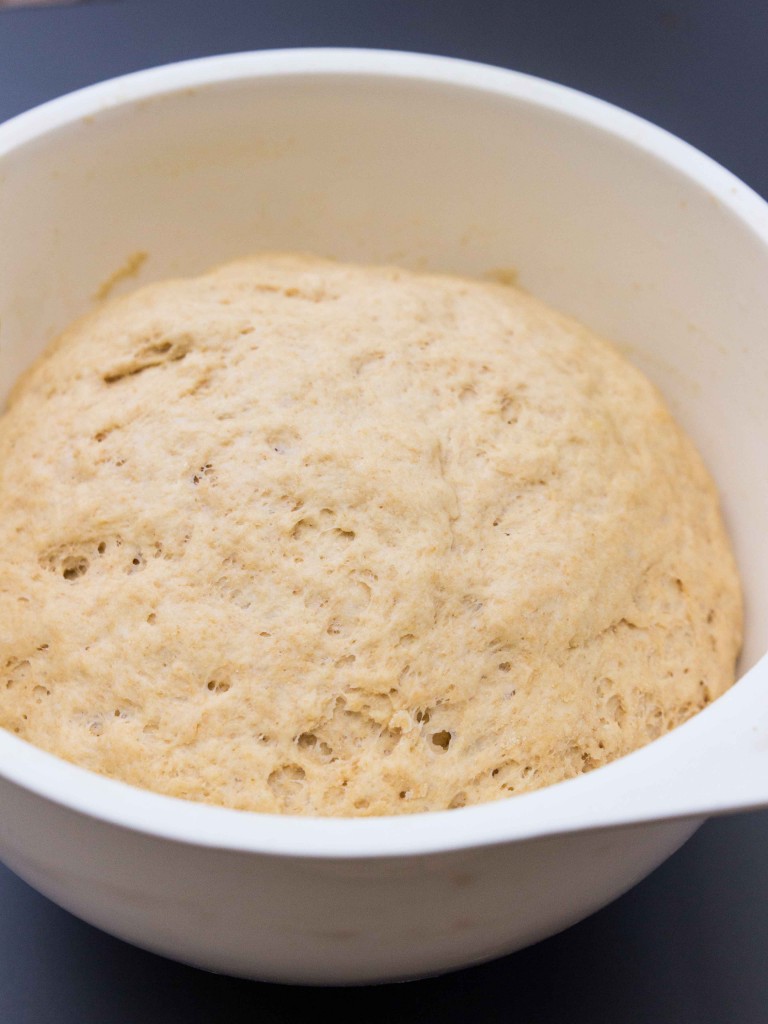 Quick Whole Wheat Bread Bowls | veggieandthebeastfeast.com