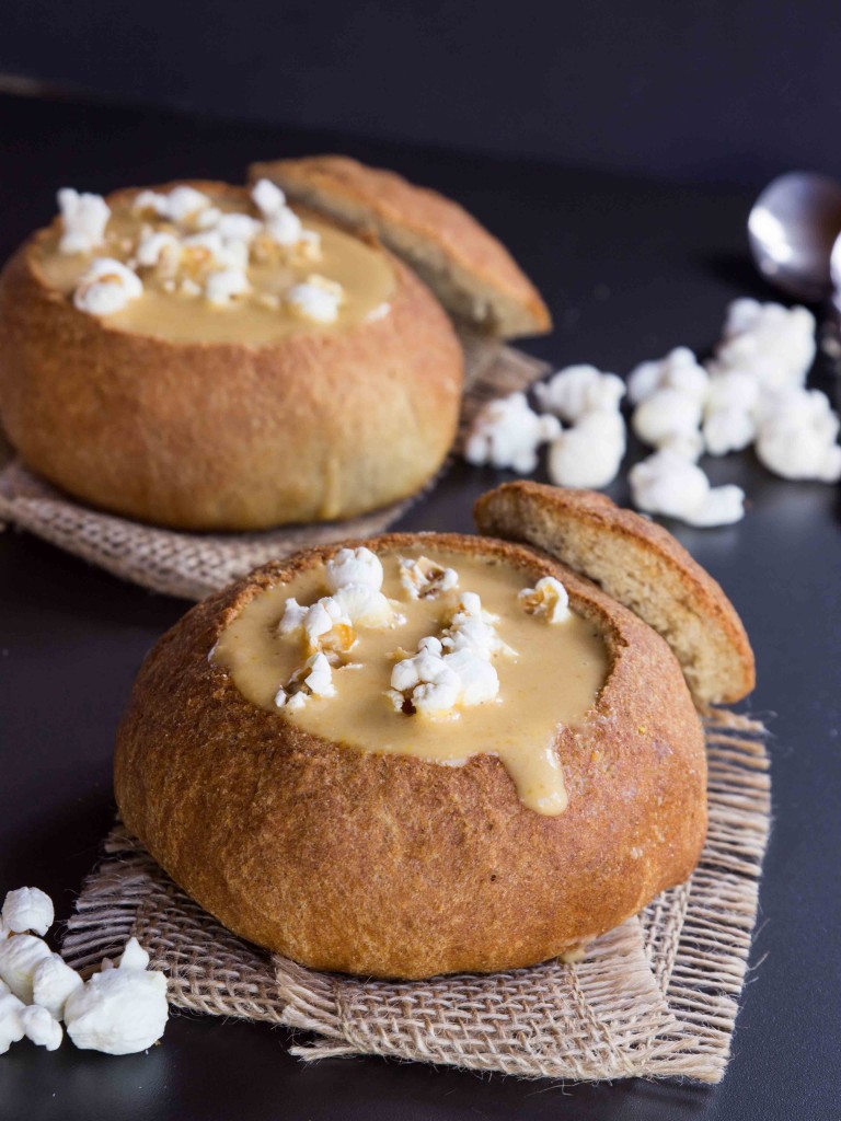 Smoky Chipotle Corn Beer Cheese Soup | veggieandthebeastfeast.com