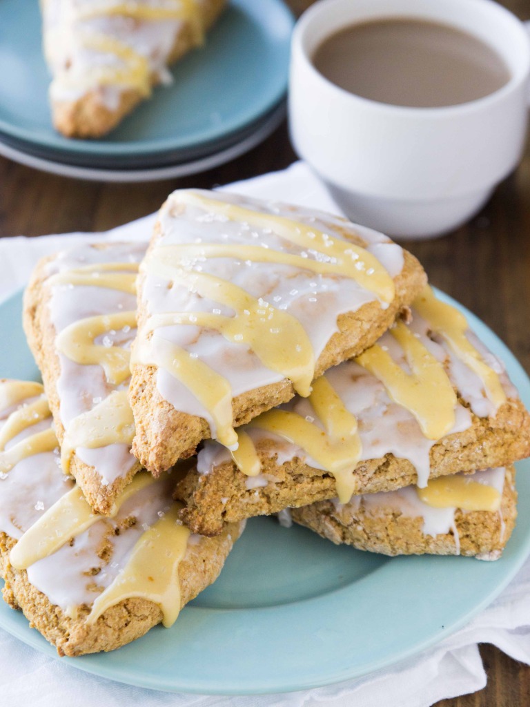 Better-For-You Vegan Copycat Starbucks Pumpkin Scones // veggieandthebeastfeast.com #vegan