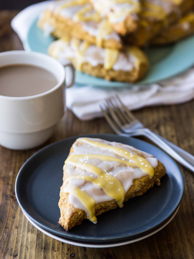 Better-For-You Vegan Copycat Starbucks Pumpkin Scones // veggieandthebeastfeast.com #vegan