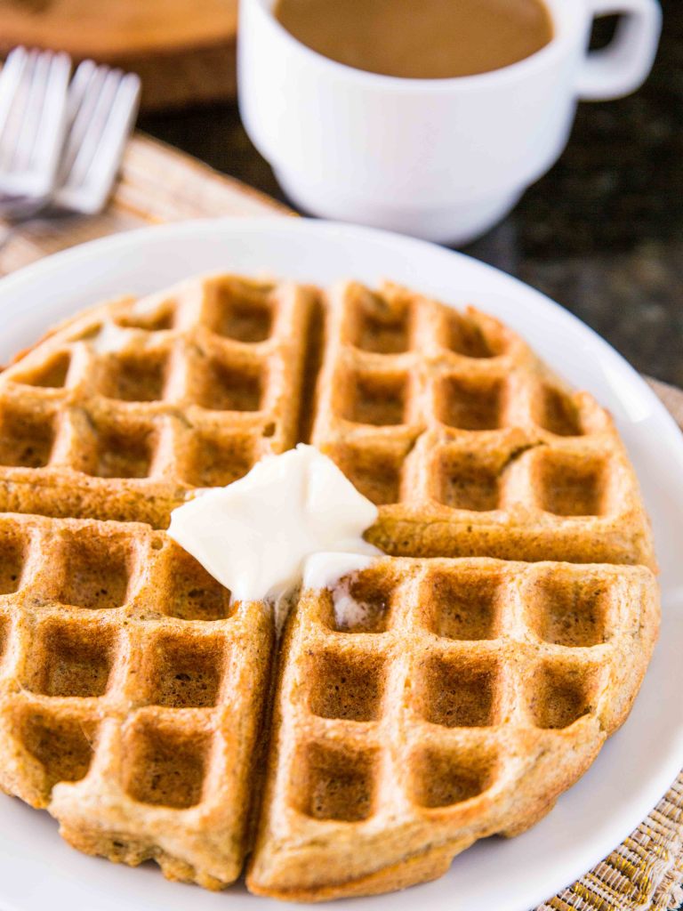 Gluten Free Millet and Oat Waffles // veggieandthebeastfeast.com #vegan #glutenfree