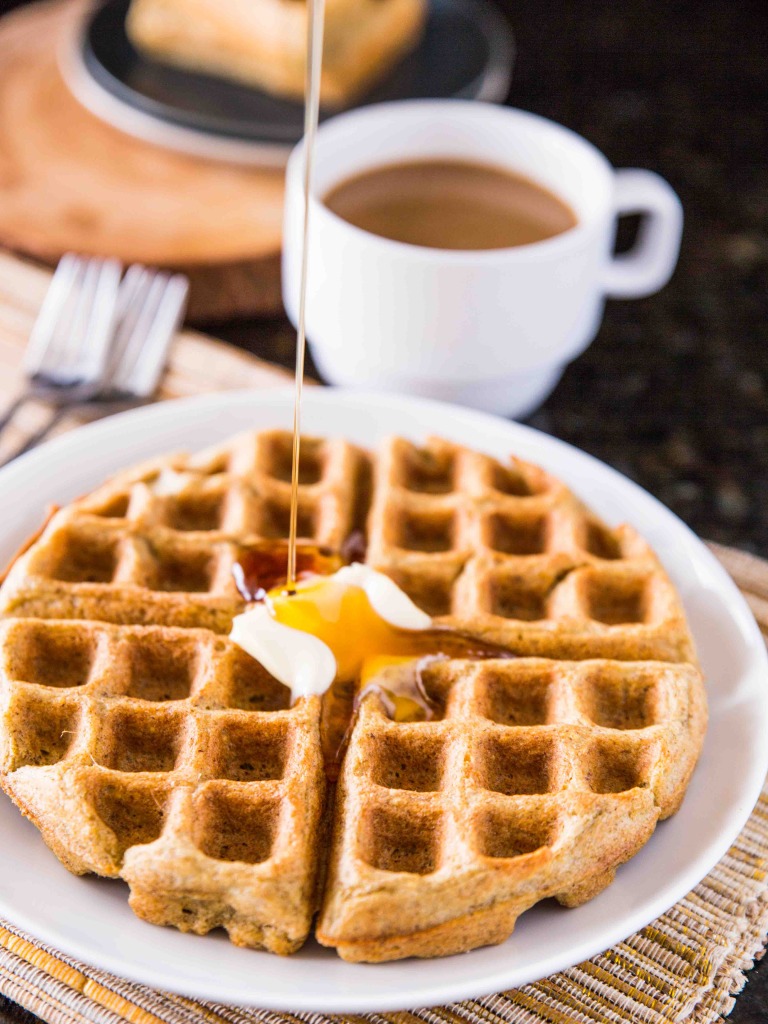 Gluten Free Millet and Oat Waffles // veggieandthebeastfeast.com #vegan #glutenfree