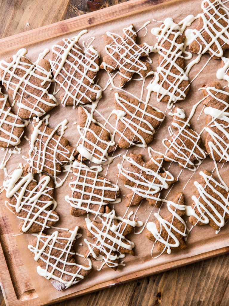 Whole Wheat Ginger Cutout Cookies // veggieandthebeastfeast.com