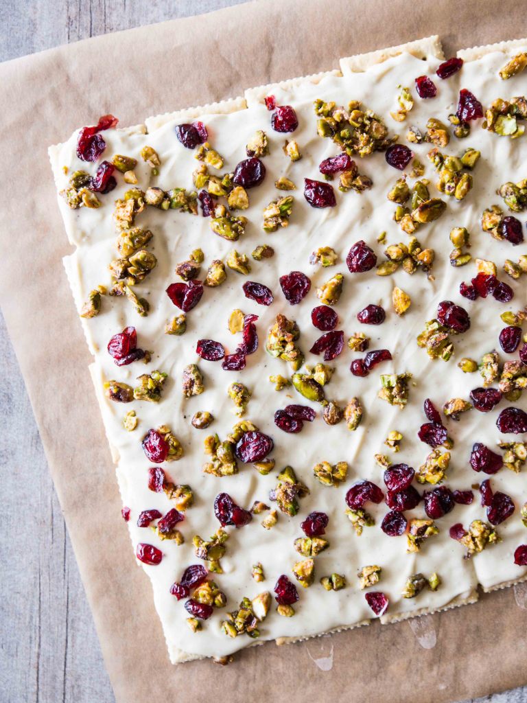 White Chocolate Saltine Bark with Candied Pistachios and Cranberries // @veggiebeastblog veggieandthebeastfeast.com