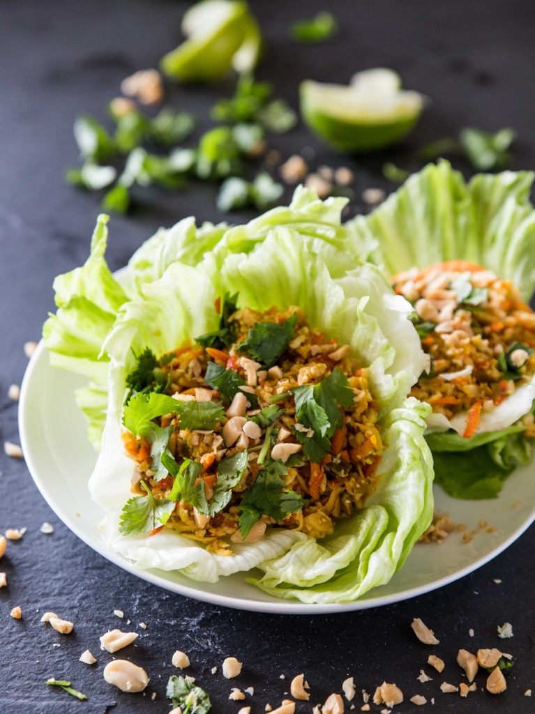 Cauliflower Rice Veggie Lettuce Cups with Sriracha Peanut Sauce // @veggiebeastblog veggieandthebeastfeast.com