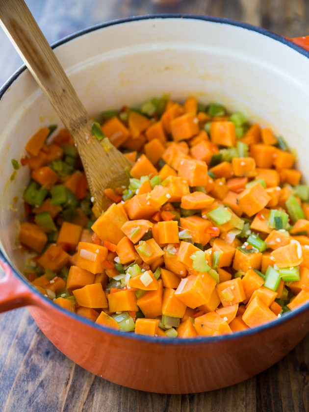 Coconut Curry Sweet Potato Chowder // @veggiebeastblog