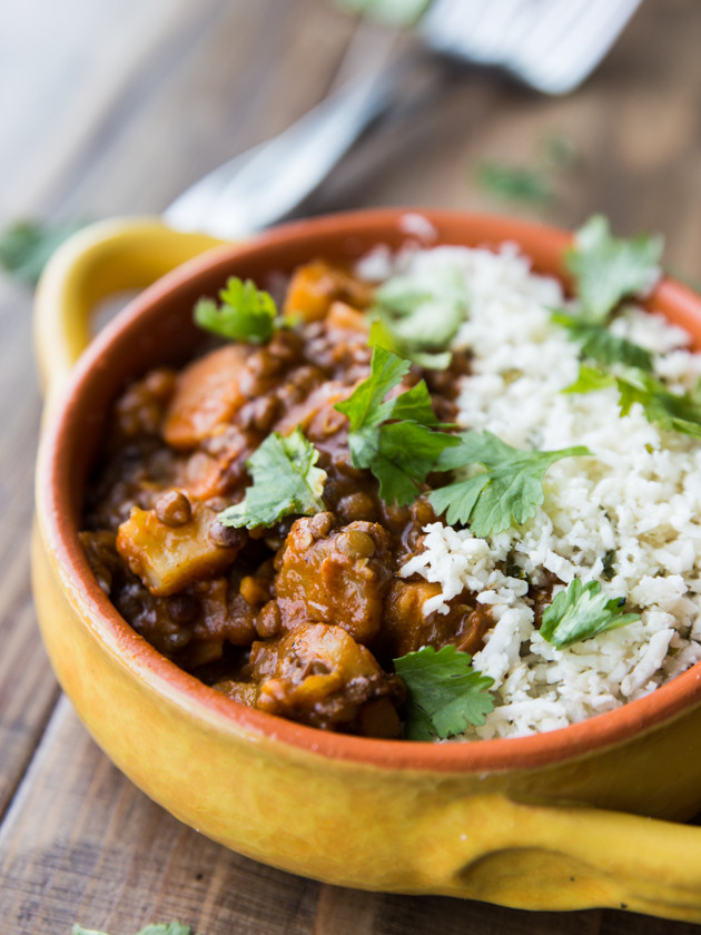 Winter Vegetable and Lentil Red Curry with Cilantro Lime Cauliflower Rice // @veggiebeastblog