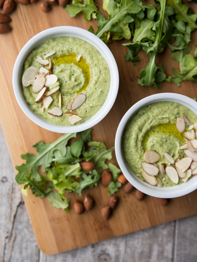 Almond Arugula White Bean Hummus - rich, creamy, healthy springtime hummus! @veggiebeastblog