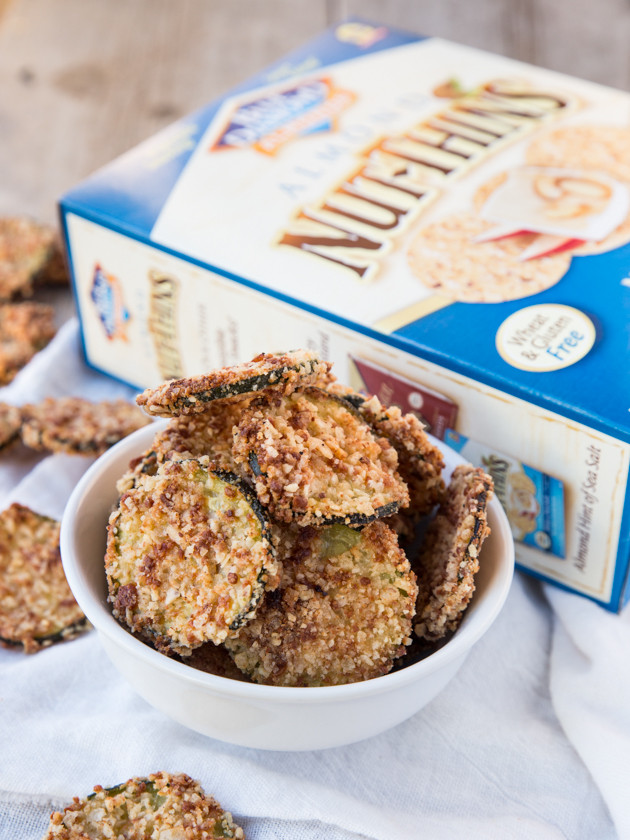 Cracker-Crusted Zucchini Chips // @veggiebeastblog