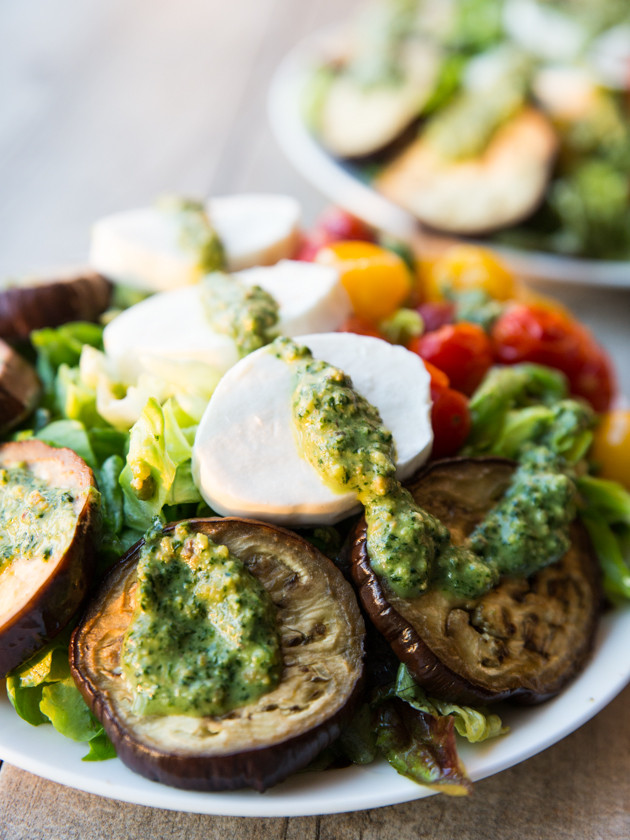 Roasted Eggplant and Burst Tomato Mozzarella Pesto Salad with Easy Dijon Vinaigrette // @veggiebeastblog