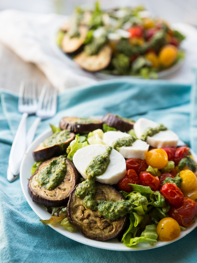 Roasted Eggplant and Burst Tomato Mozzarella Pesto Salad with Easy Dijon Vinaigrette // @veggiebeastblog