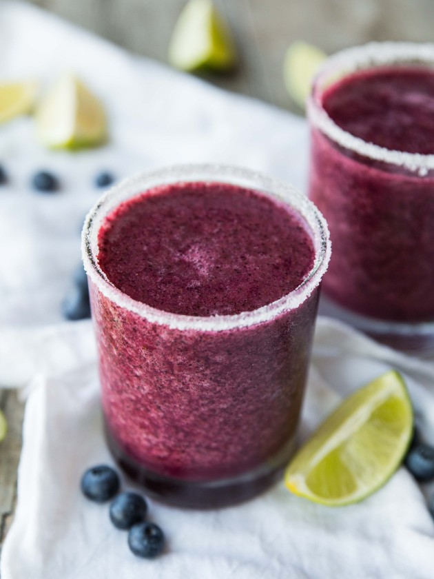 Fresh Blueberry Ginger Blended Margaritas - sweet, spicy, fruity, and perfect for summer!