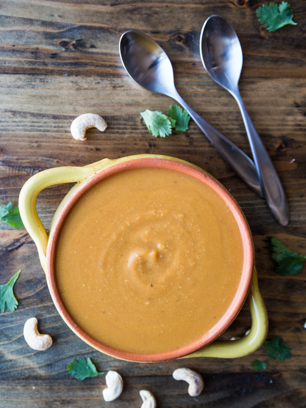 Smoky Chipotle Sweet Potato Soup with Lime Cashew Crema - easy, healthy, and addictively delicious! #vegan #glutenfree