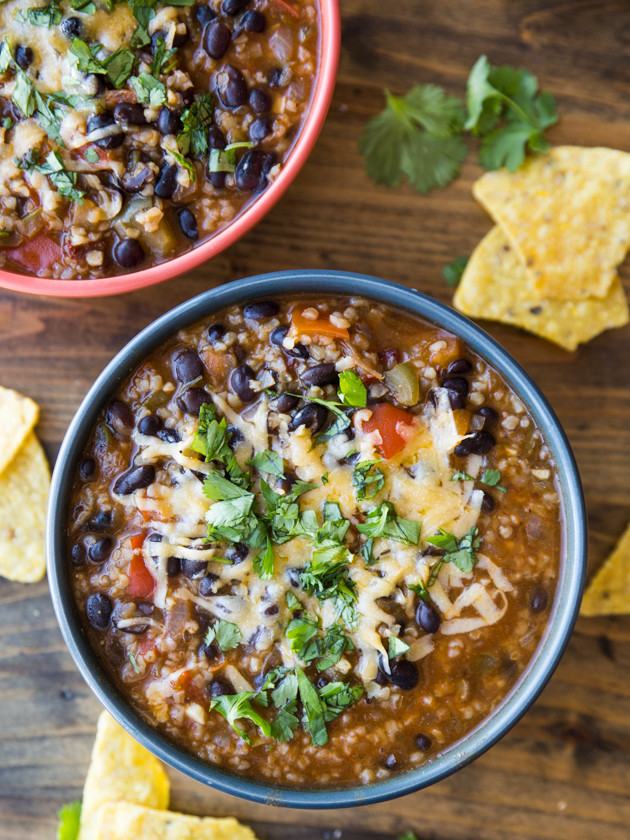 High Protein Bulgur Black Bean Enchilada Chili - hearty, flavorful vegetarian chili with almost 20 grams of protein per serving!