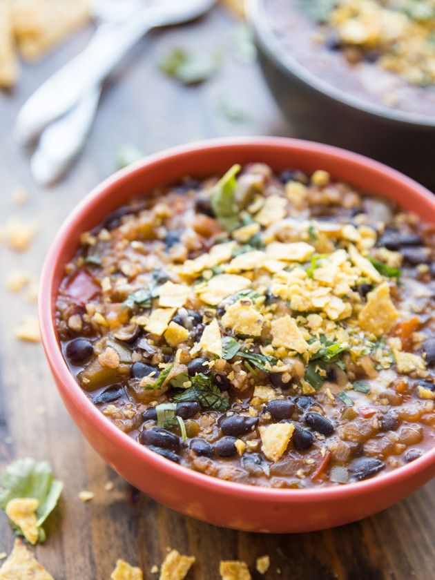 High Protein Bulgur Black Bean Enchilada Chili - hearty, flavorful vegetarian chili with almost 20 grams of protein per serving!