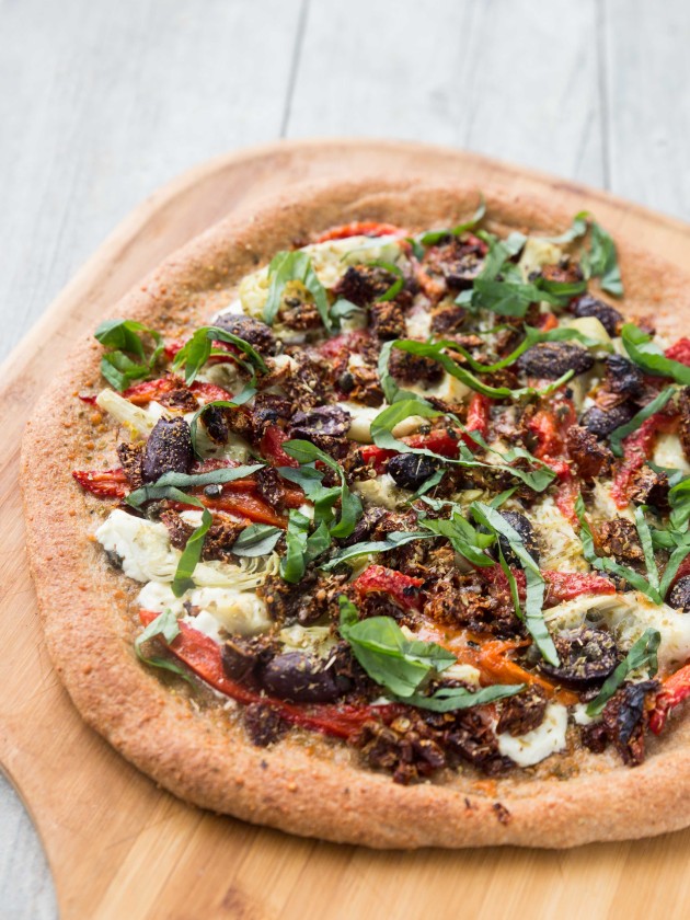 Easy Mediterranean Pantry Pizza - packed with flavor and veggies, and super easy to put together