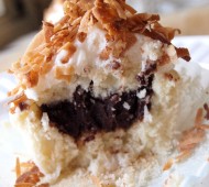 Coconut Chocolate Cupcakes // @veggiebeastblog