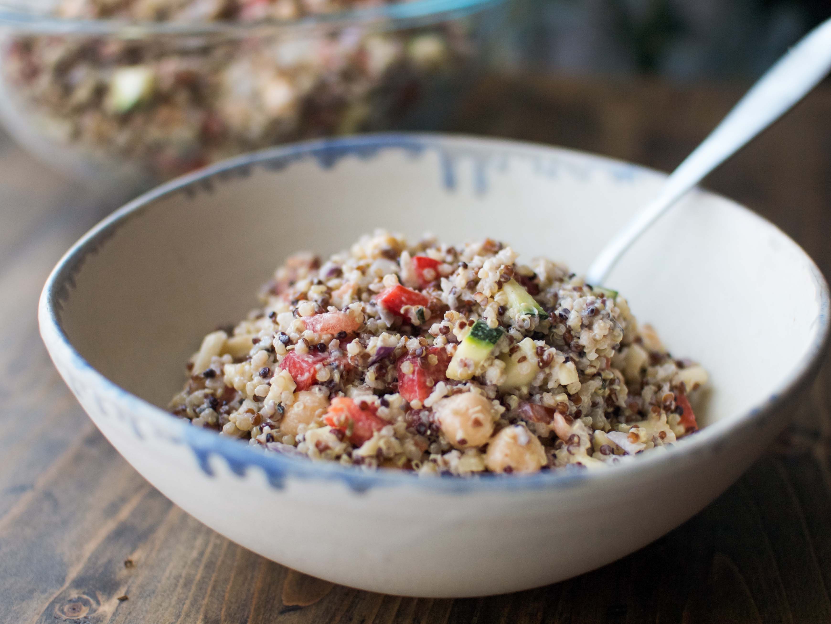 Fresh Veggie Quinoa with Lemon Tahini Dressing // @veggiebeastblog