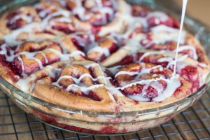 Vegan Raspberry Whole Wheat Cinnamon Rolls | Veggie and the Beast