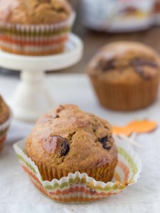Nutella-Stuffed Brown Butter Pumpkin Chocolate Chip Muffins | Veggie and the Beast