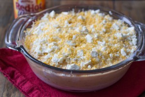 Cheesy Buffalo Cauliflower Dip | Veggie and the Beast