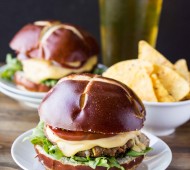 Pinto Bean and Green Chile Burgers | veggieandthebeastfeast.com
